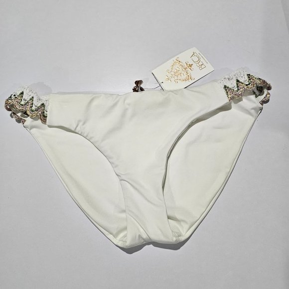 Becca Layla Crochet-Trim Bikini Bottoms Size Large - Picture 2 of 8